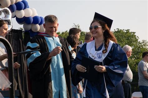 Opportunities to work with new partners are welcomed For more information contact Brian Chatterley Email bchatterleyfarragut. . Farragut high school graduation 2023